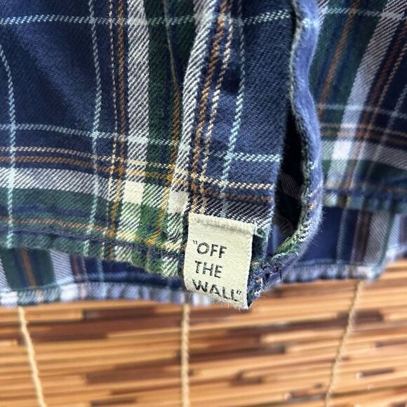 Vans Off the Wall Plaid Long Sleeve Extra Large (XL) - Picture 3 of 6